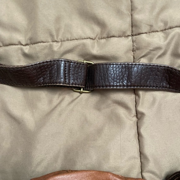 Bueno Handbag | Super Soft | Color Brown Camel | Carried Once |Adjustable Length - Picture 8 of 9